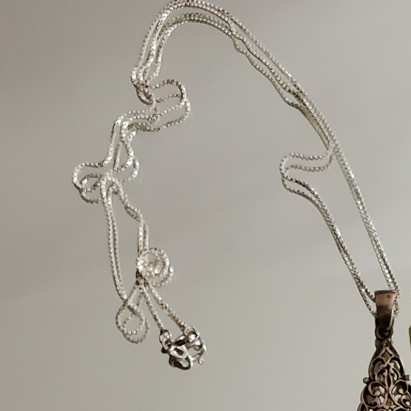 Sterling Silver Filigree Abalone Pendant - Picture 6 of 11